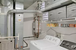 3355 Blue Ridge Dr, Carpentersville, IL 60110 - Photo 16