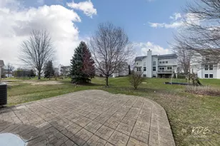 1110 Oakhill Dr, Aurora, IL 60502 - Photo 34