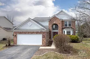 1110 Oakhill Dr, Aurora, IL 60502 - Photo 1