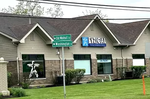 34498 N Old Walnut Cir, Gurnee, IL 60031 - Photo 1