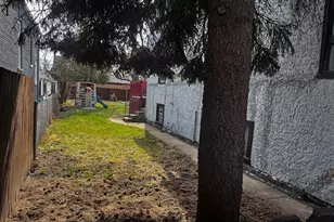 5225 W 23rd Pl, Cicero, IL 60804 - Photo 2