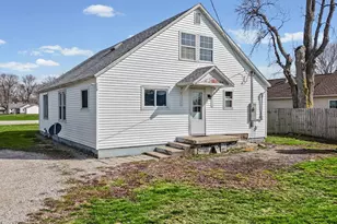 104 E Allen St, Allerton, IL 61810 - Photo 30