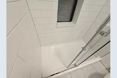 1415 W Erie Street #3R, Chicago, IL 60642 - Photo 16