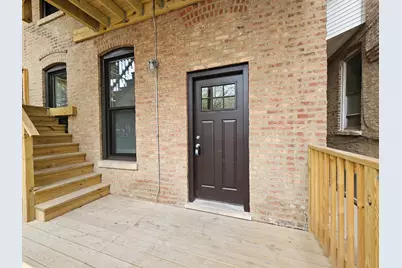 1415 W Erie Street #3R, Chicago, IL 60642 - Photo 2