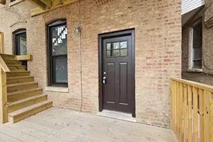 1415 W Erie St, Chicago, IL 60642 - Photo 2