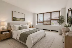 655 W Irving Park Rd, Chicago, IL 60613 - Photo 12