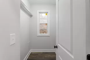 2940 W Pershing Rd, Chicago, IL 60632 - Photo 10