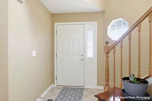 201 Macintosh Ave, Woodstock, IL 60098 - Photo 2