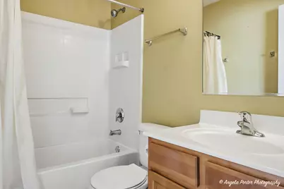 201 Macintosh Avenue, Woodstock, IL 60098 - Photo 12