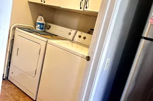 225 Port Royal Cir, Aurora, IL 60504 - Photo 10