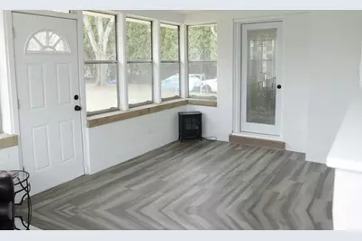 2041 North Avenue, Waukegan, IL 60087 - Photo 38