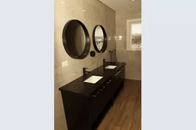 2041 North Avenue, Waukegan, IL 60087 - Photo 34