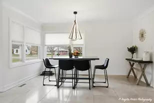 2041 North Ave, Waukegan, IL 60087 - Photo 4