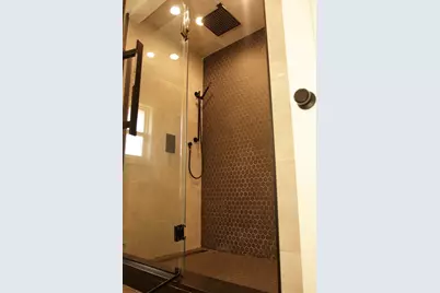 2041 North Avenue, Waukegan, IL 60087 - Photo 36