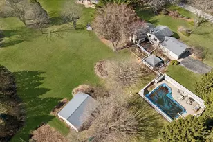 220 N Shannon Dr, Woodstock, IL 60098 - Photo 40