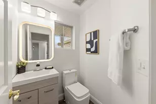 138 Chestnut Ln, Bolingbrook, IL 60490 - Photo 10