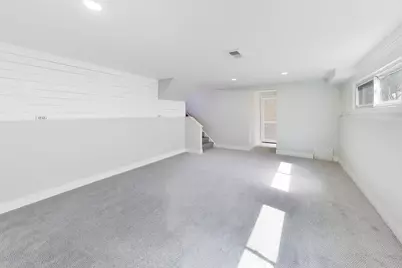 9011 N Grace Avenue, Niles, IL 60714 - Photo 14