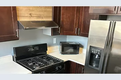 [Address not provided], Chicago, IL 60636 - Photo 8