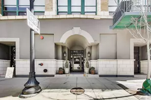 1133 S Wabash Ave, Chicago, IL 60605 - Photo 2