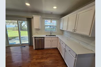 2675 Tiffany Street, Aurora, IL 60503 - Photo 8