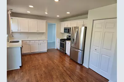 2675 Tiffany Street, Aurora, IL 60503 - Photo 6