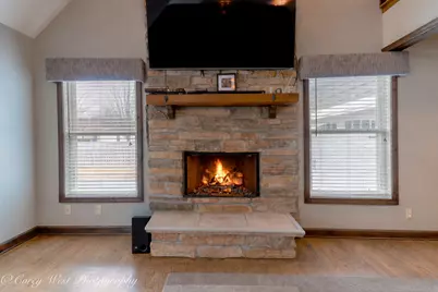 411 Meadow Lane, Hinckley, IL 60520 - Photo 8