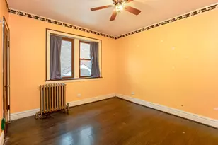7047 N 26th Pkwy, Berwyn, IL 60402 - Photo 8