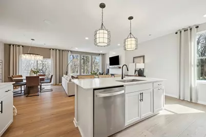 2185 Ryegrass Lane #70004, Bolingbrook, IL 60490 - Photo 4