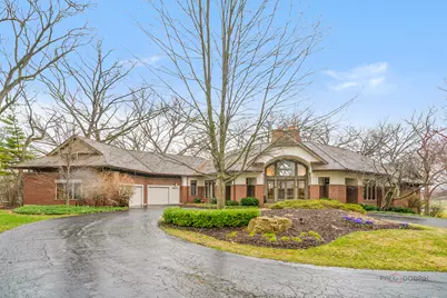 132 N Wynstone Drive, North Barrington, IL 60010 - Photo 1