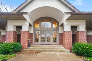 132 N Wynstone Dr, North Barrington, IL 60010 - Photo 2