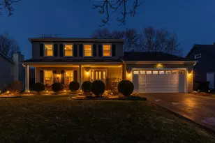 2436 Newport Dr, Naperville, IL 60565 - Photo 2