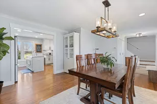 2436 Newport Dr, Naperville, IL 60565 - Photo 6