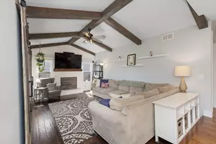 2436 Newport Dr, Naperville, IL 60565 - Photo 14