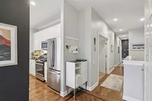 4315 N Kenmore Ave, Chicago, IL 60613 - Photo 8