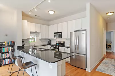 2342 W Bloomingdale Avenue #208, Chicago, IL 60647 - Photo 8