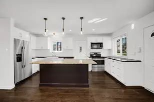 1S141 Eliot Ln, Villa Park, IL 60181 - Photo 4