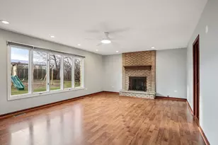 9024 Witham Ln, Woodridge, IL 60517 - Photo 12