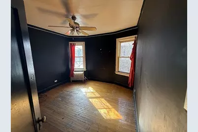 8104 S Euclid Avenue, Chicago, IL 60617 - Photo 10