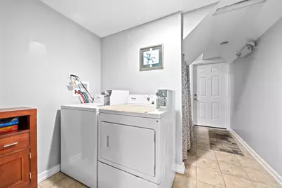 3648 W George Street, Chicago, IL 60618 - Photo 24