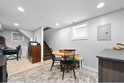 3648 W George Street, Chicago, IL 60618 - Photo 16