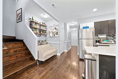 3648 W George Street, Chicago, IL 60618 - Photo 4