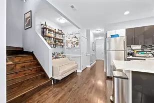 3648 W George St, Chicago, IL 60618 - Photo 4