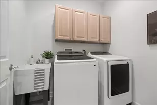 8690 Shade Tree Cir, Lakewood, IL 60014 - Photo 40