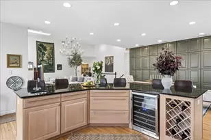 8690 Shade Tree Cir, Lakewood, IL 60014 - Photo 16