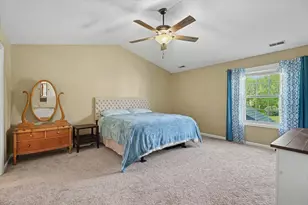 401 Crestview Dr, Monticello, IL 61856 - Photo 16