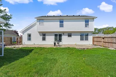 401 Crest View Drive, Monticello, IL 61856 - Photo 32