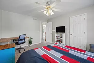 401 Crestview Dr, Monticello, IL 61856 - Photo 22