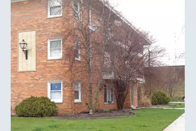 10805 S Lloyd Drive #10, Worth, IL 60482 - Photo 1