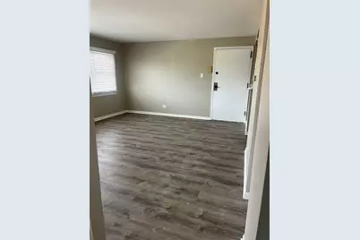 10805 S Lloyd Drive #10, Worth, IL 60482 - Photo 2