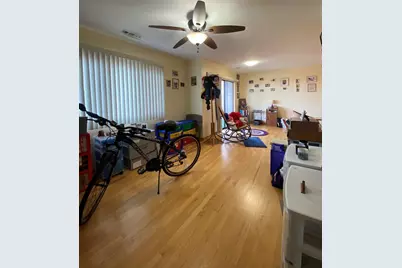 9375 Landings Lane #504, Des Plaines, IL 60016 - Photo 12